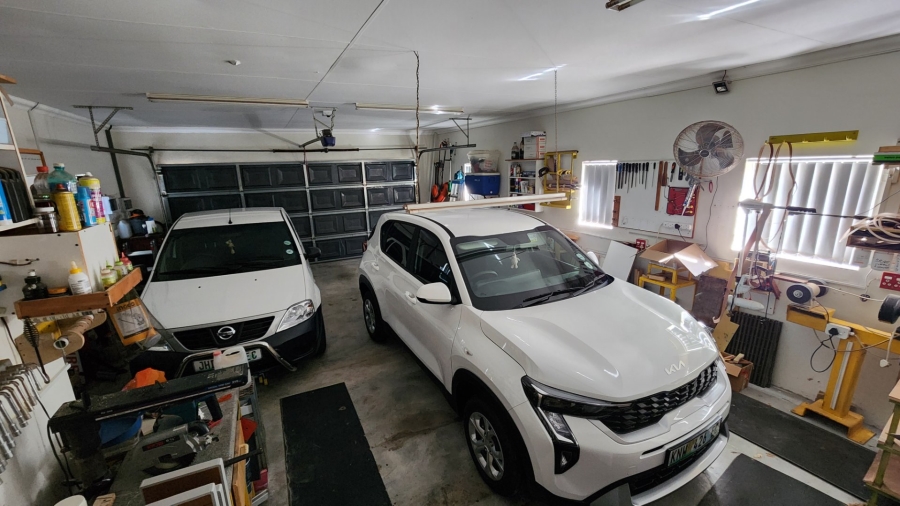 4 Bedroom Property for Sale in Marina Martinique Eastern Cape